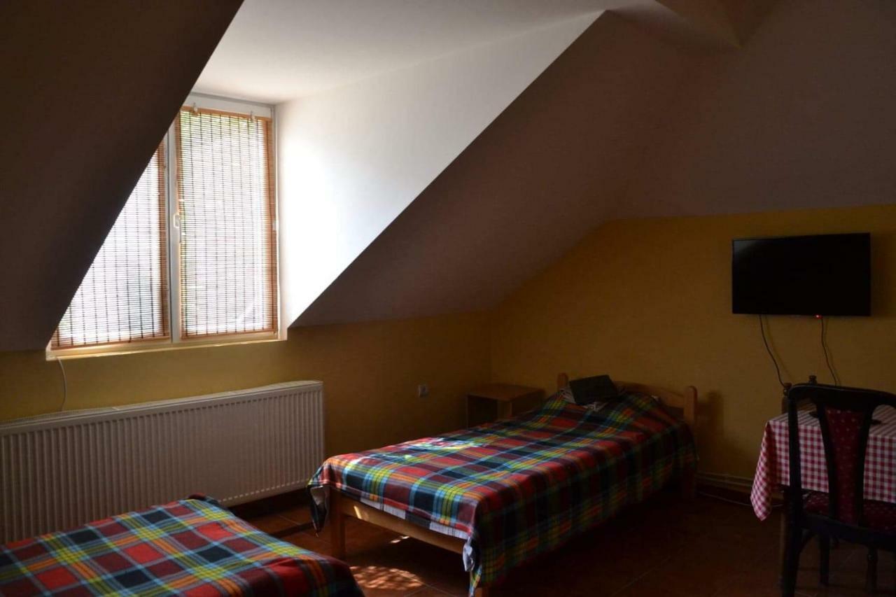 Guest House Bole Vinci Extérieur photo